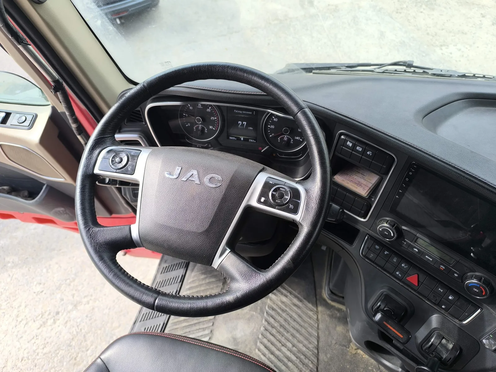 JAC K7 4x2 Седельный тягач, фото 5