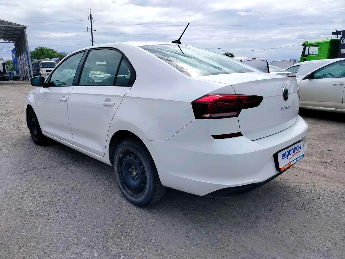 Volkswagen Polo Респект 1.6 110 л.с. АТ, фото 4