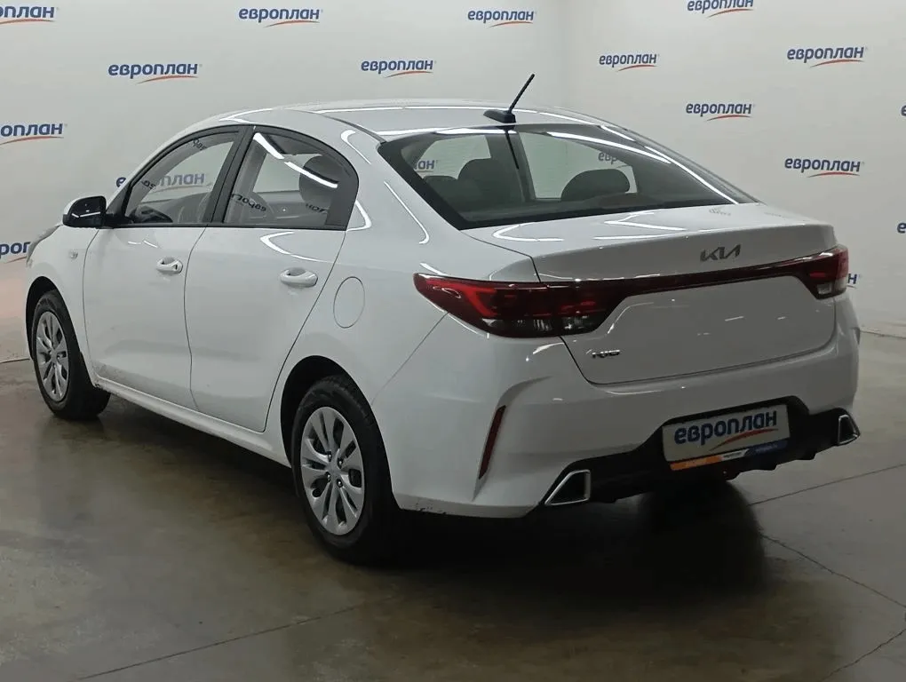 Kia Rio Комфорт 1.6 АТ, фото 4