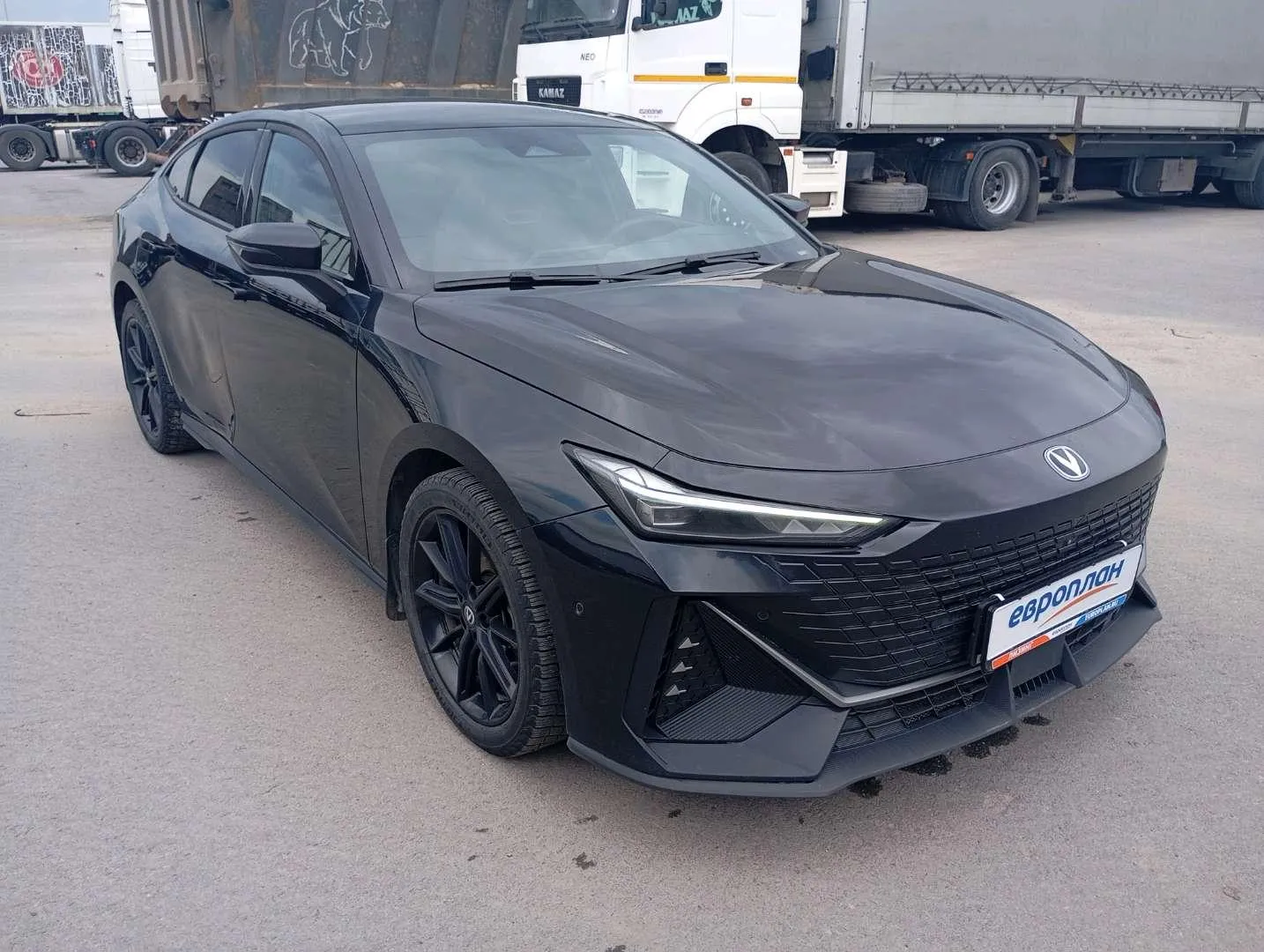 Changan Uni-V Комфорт 1.5Т АТ, фото 2