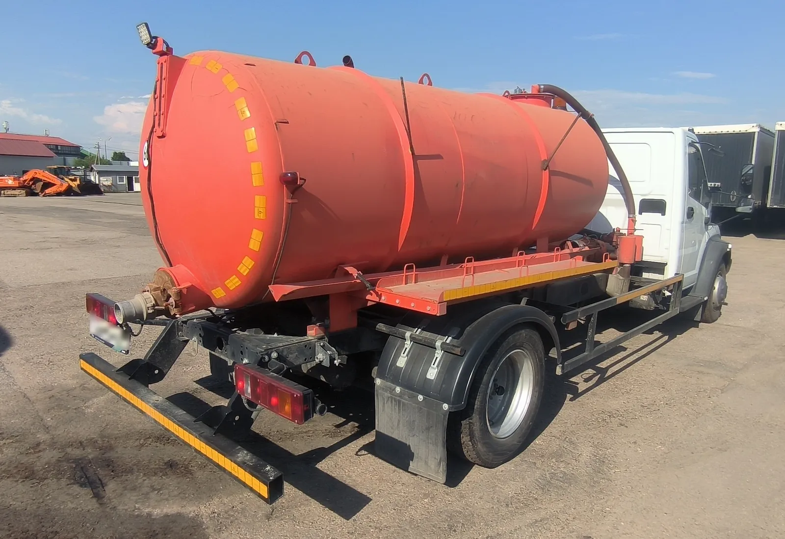 Спектр-Авто 2790* на шасси GAZ GAZON NEXT Автоцистерна вакуумная, фото 3