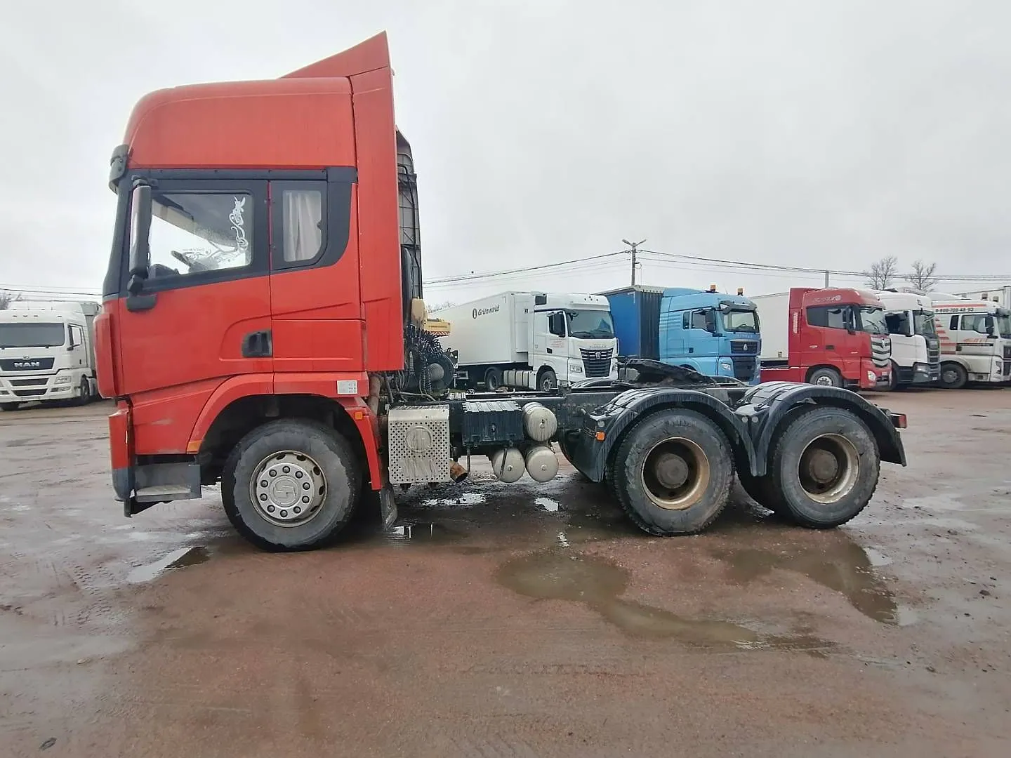 Shacman SX* 6x4 Седельный тягач, фото 4