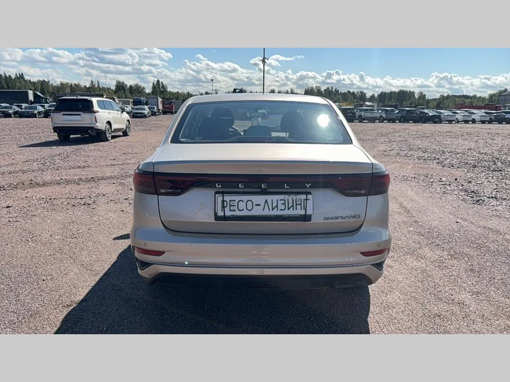 Geely EMGRAND, фото 4