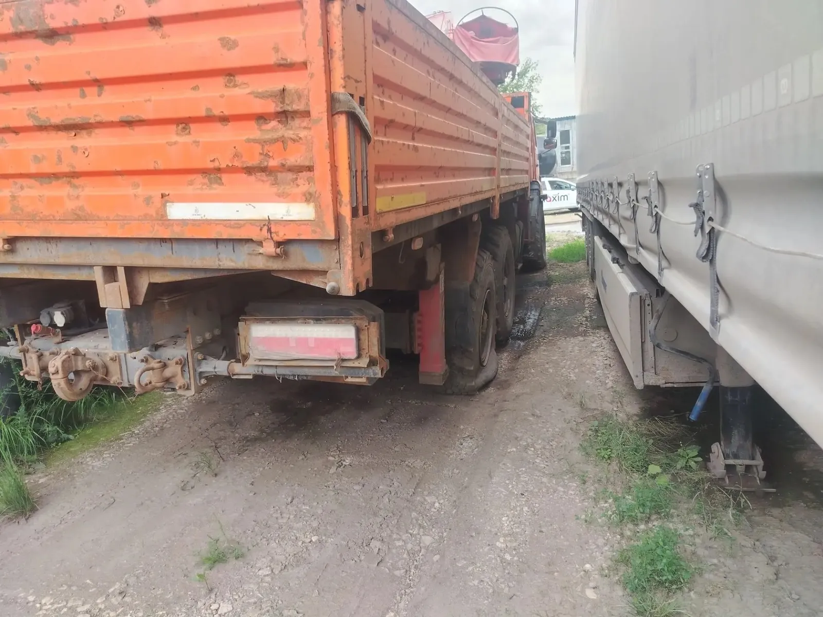 Агропромсервис 4382* на шасси Камаз 43118 6x6 Бортовой с КМУ, фото 3