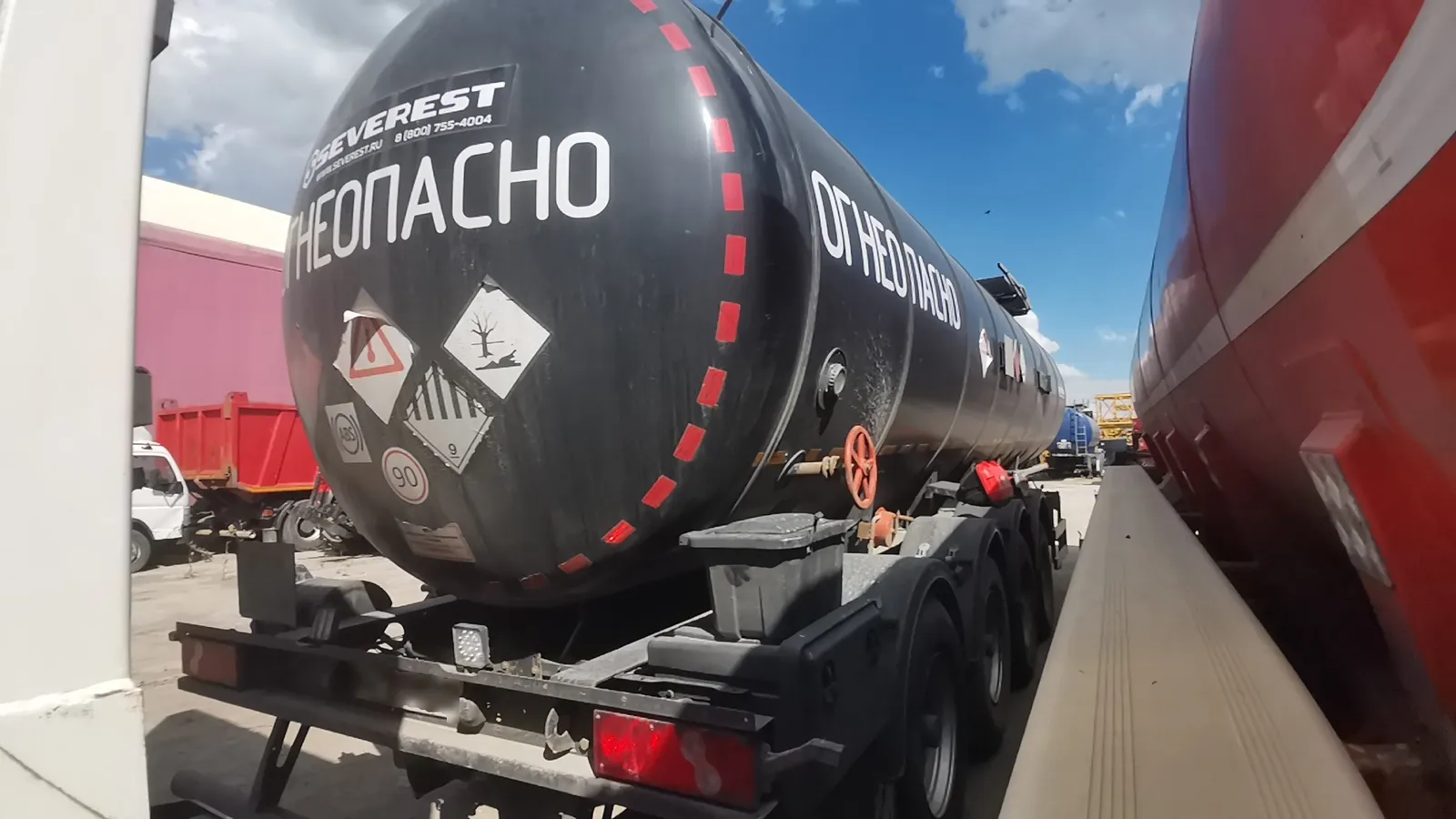 УралСпецТранс 9465* Полуприцеп цистерна, фото 3