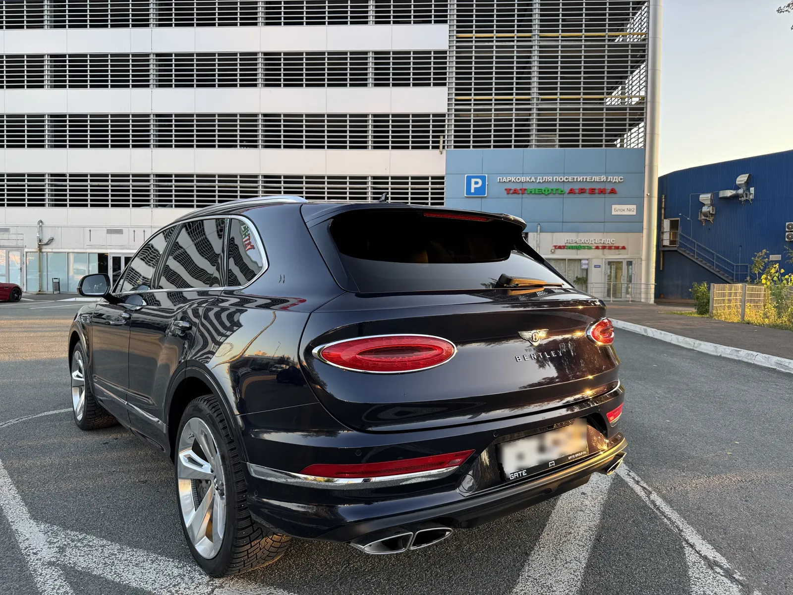 BENTLEY Bentayga, фото 4