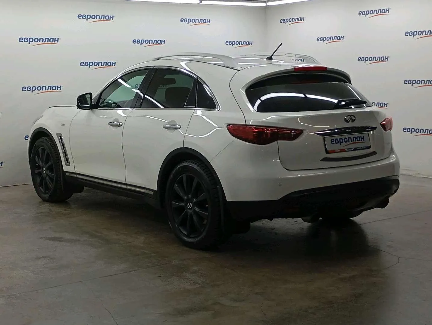Infiniti QX70 3.7 Premium + NAVI 4WD auto, фото 4