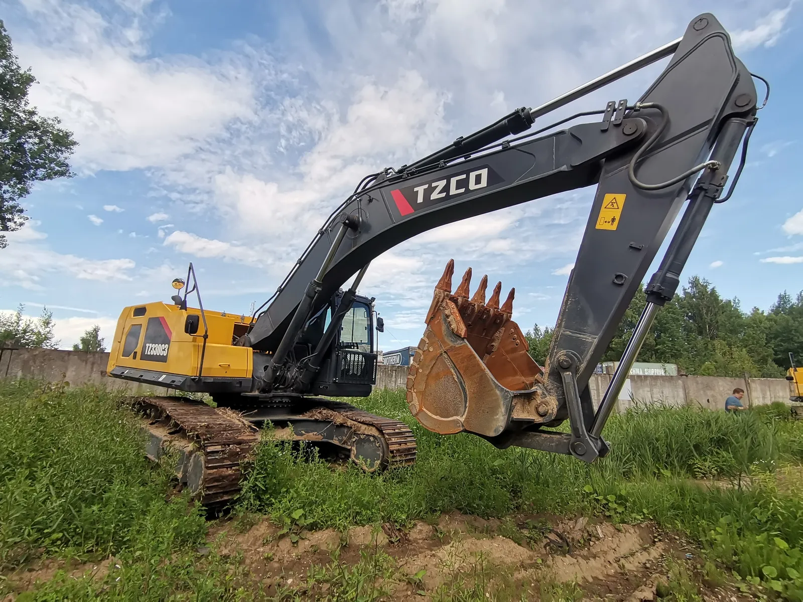 TZCO TZ330* Экскаватор, фото 2