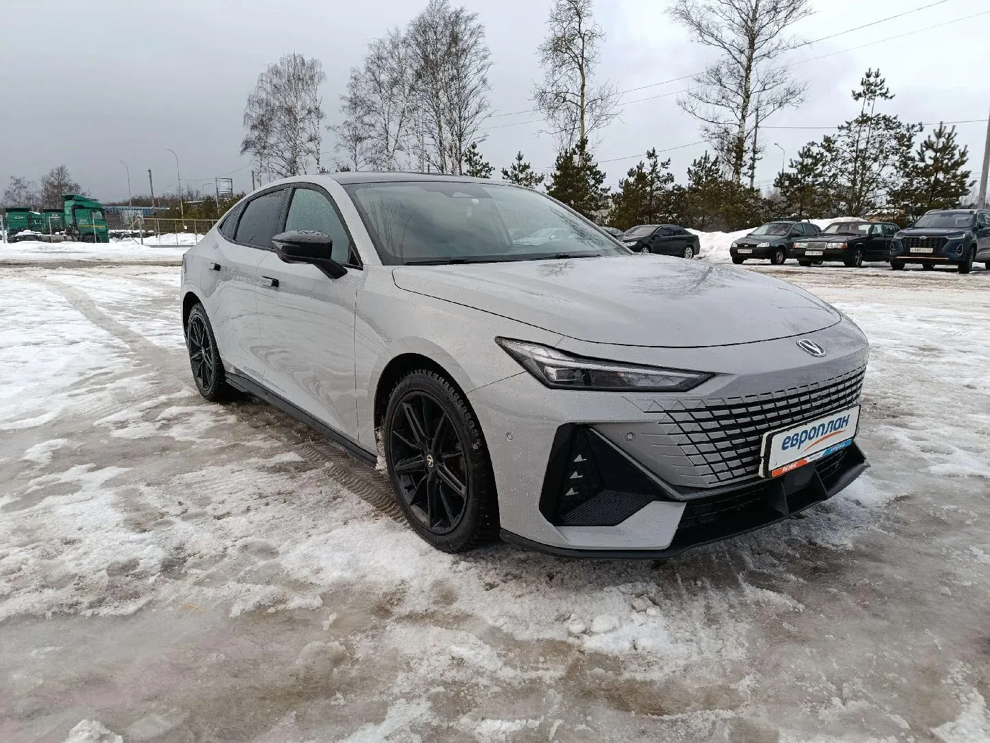 Changan Uni-V Комфорт 1.5Т АТ, фото 2