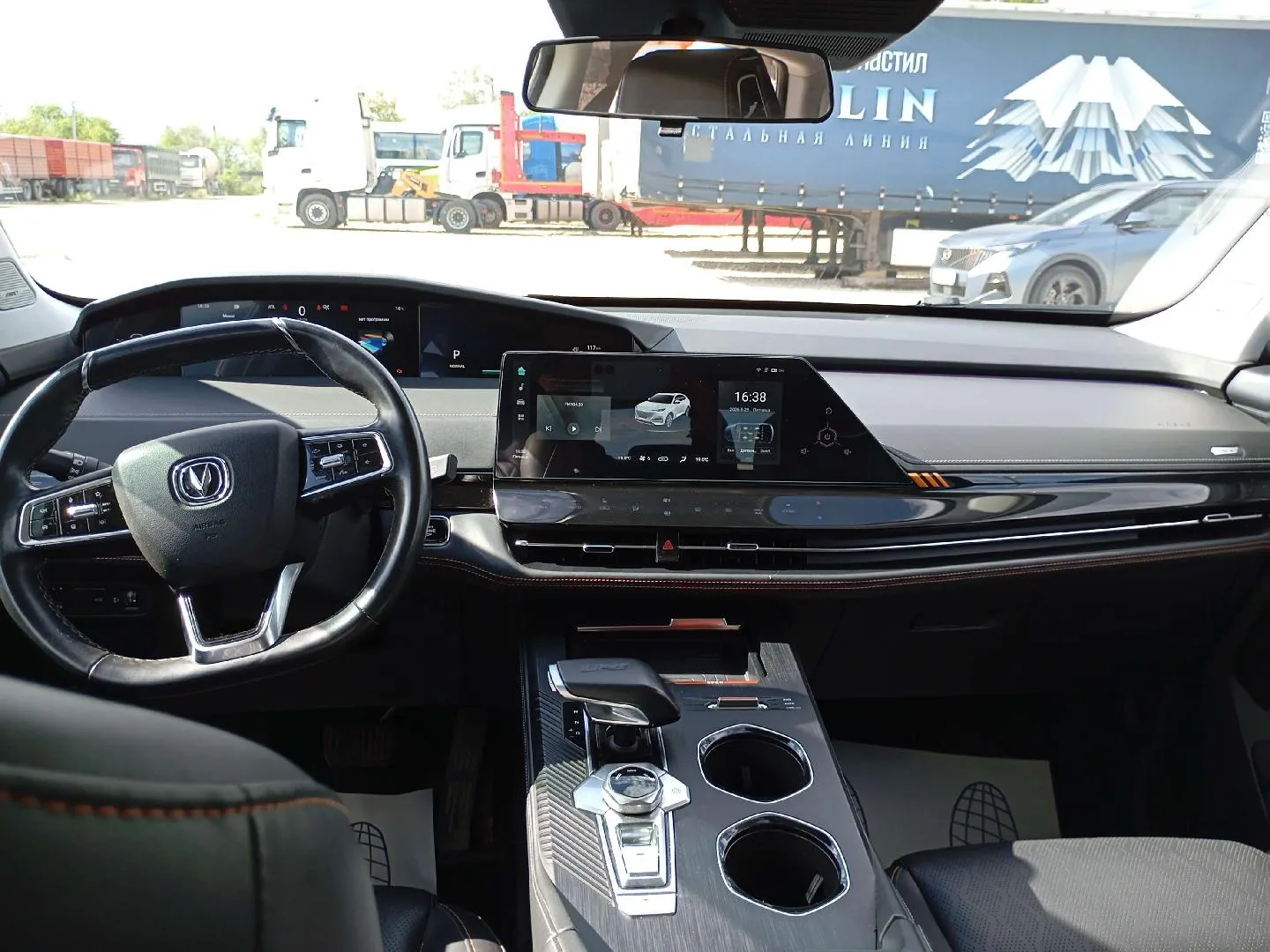 Changan Uni-K Premium 2.0 8AT AWD, фото 5