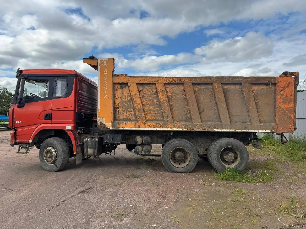 Shacman SX* 6x4 Самосвал, фото 4