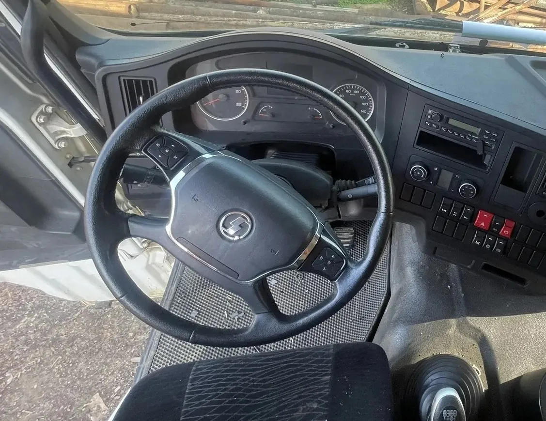 Shacman SX* 8x4 Самосвал, фото 5