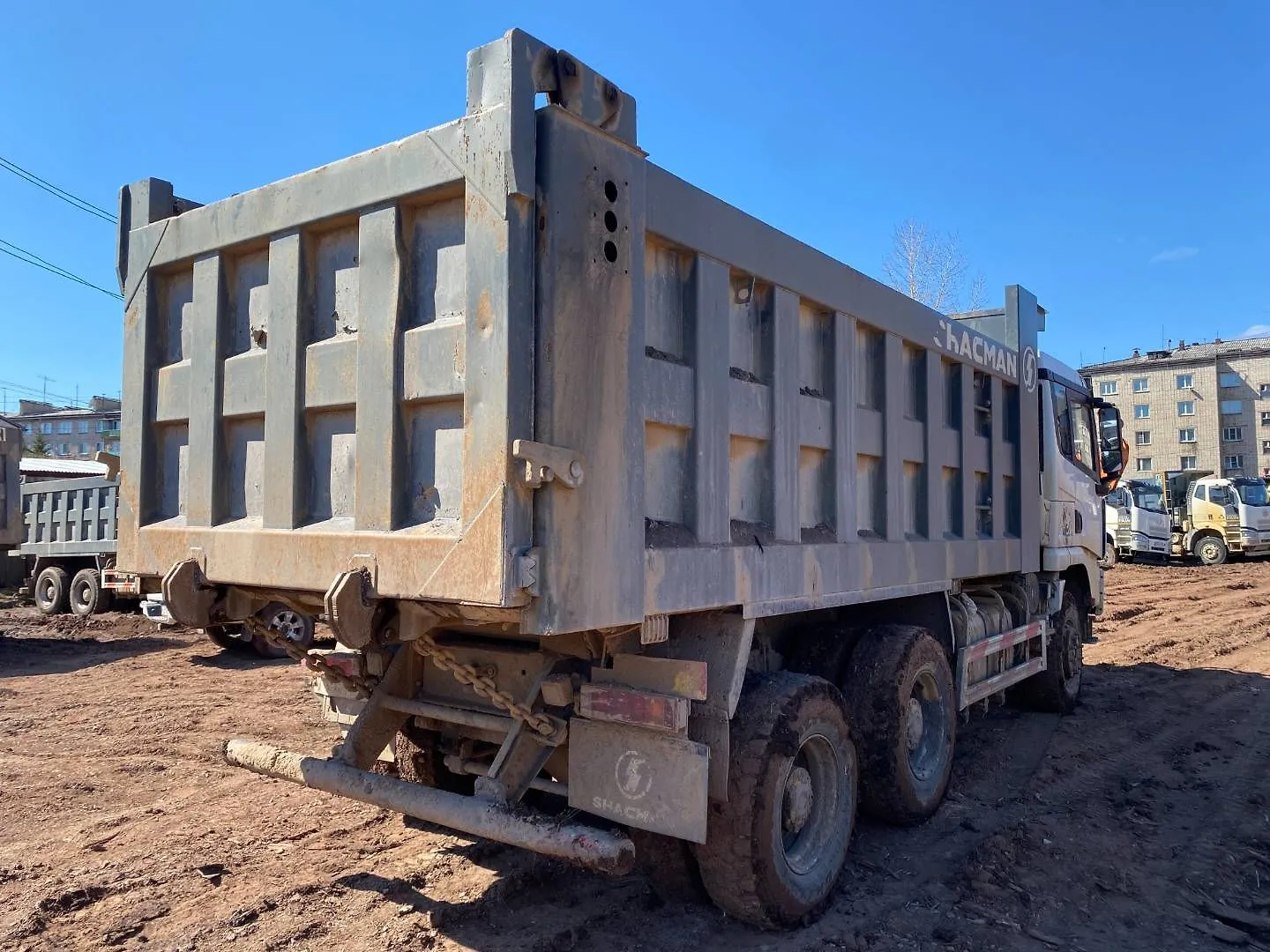 Shacman SX* 6x6 Самосвал, фото 5