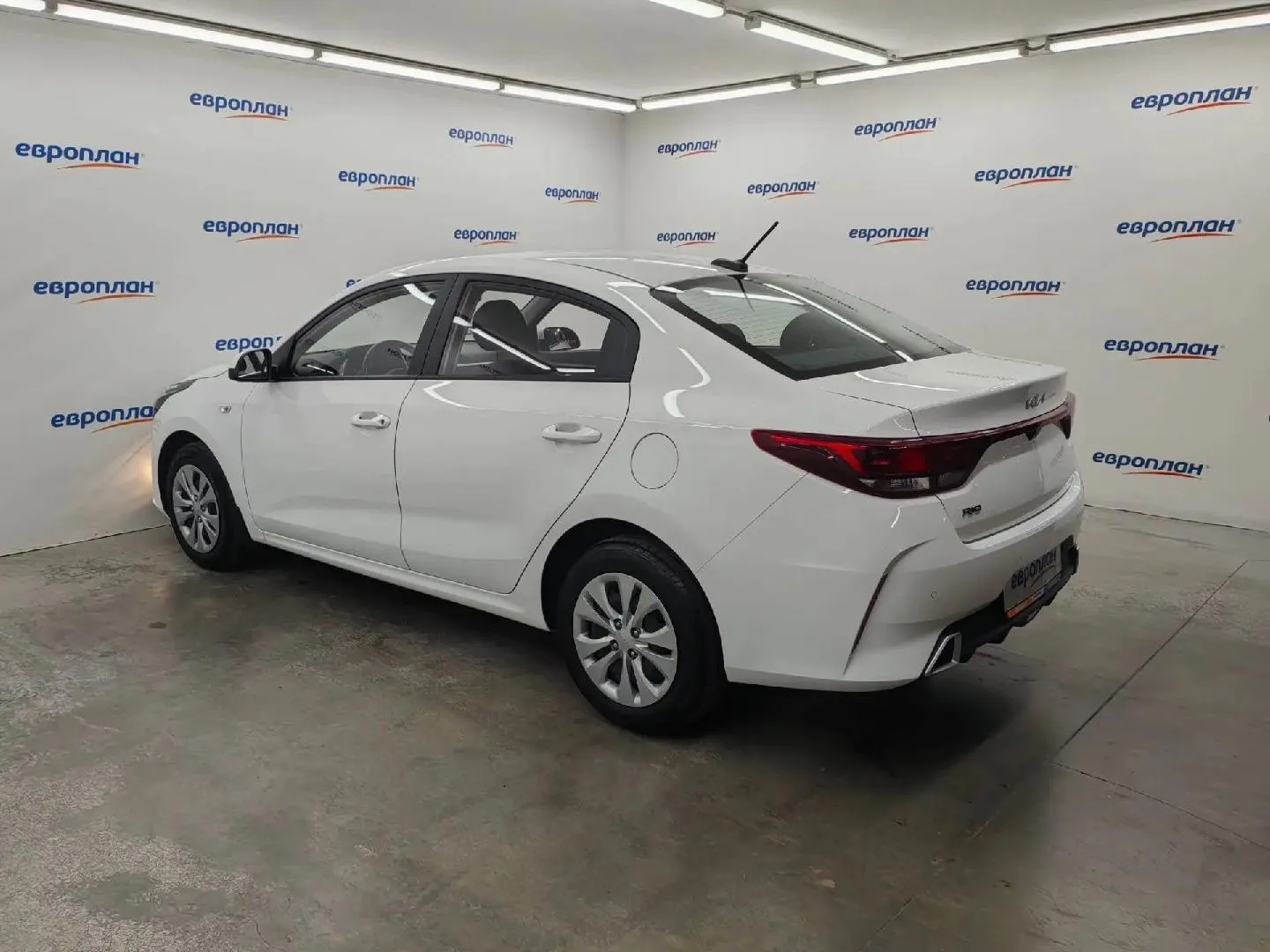 Kia Rio Люкс АВ 1.6 АТ, фото 4