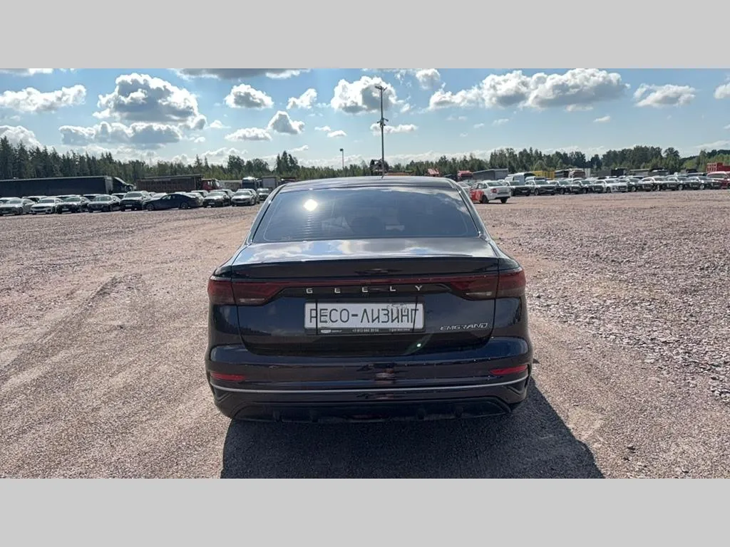 Geely EMGRAND, фото 2