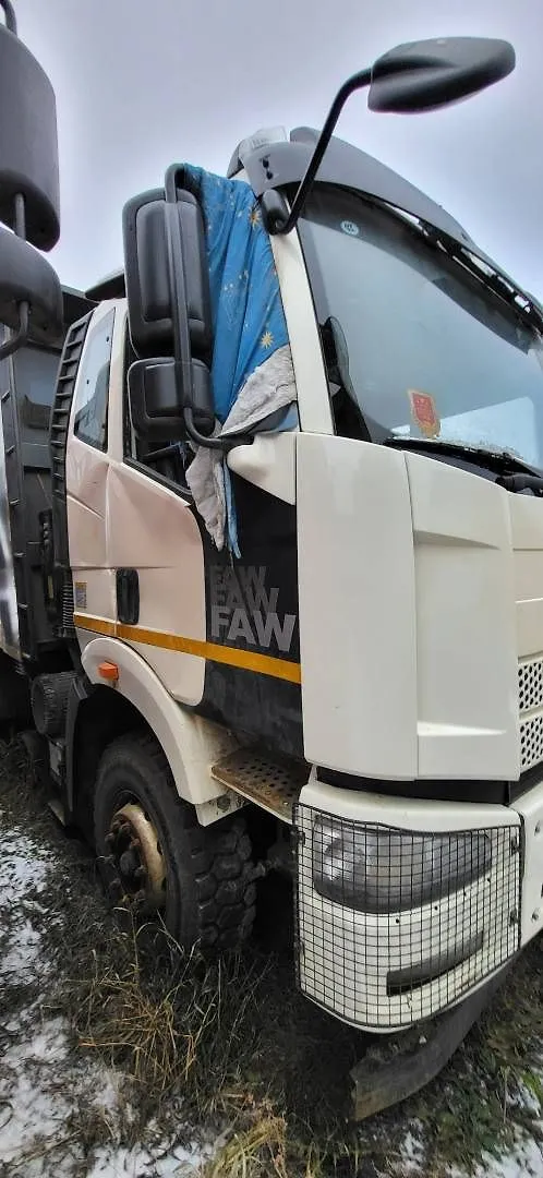 FAW CA 3310 8x4 Самосвал, фото 2