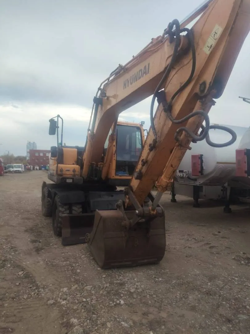 Hyundai R180* Экскаватор колесный, фото 2