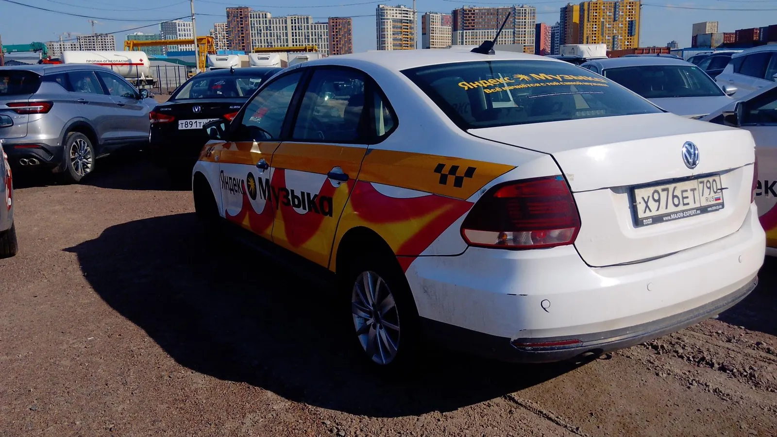 Volkswagen Polo Респект 1.6 110 л.с. АТ, фото 4