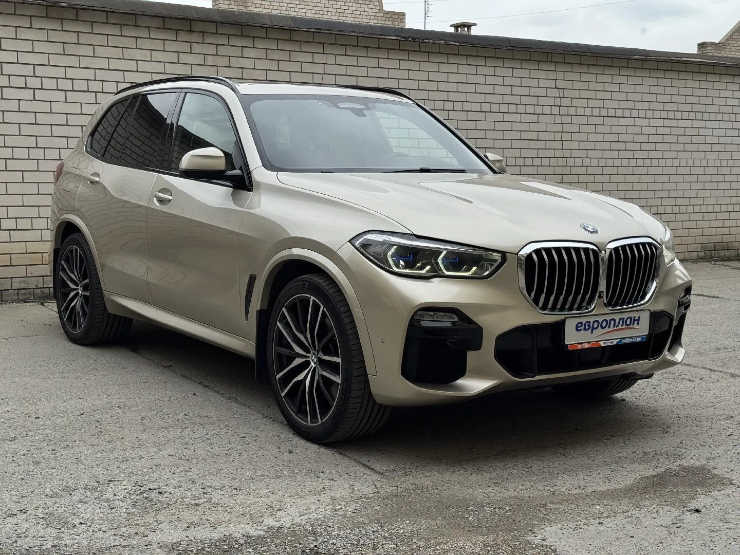 BMW X5 xDrive50i, фото 3