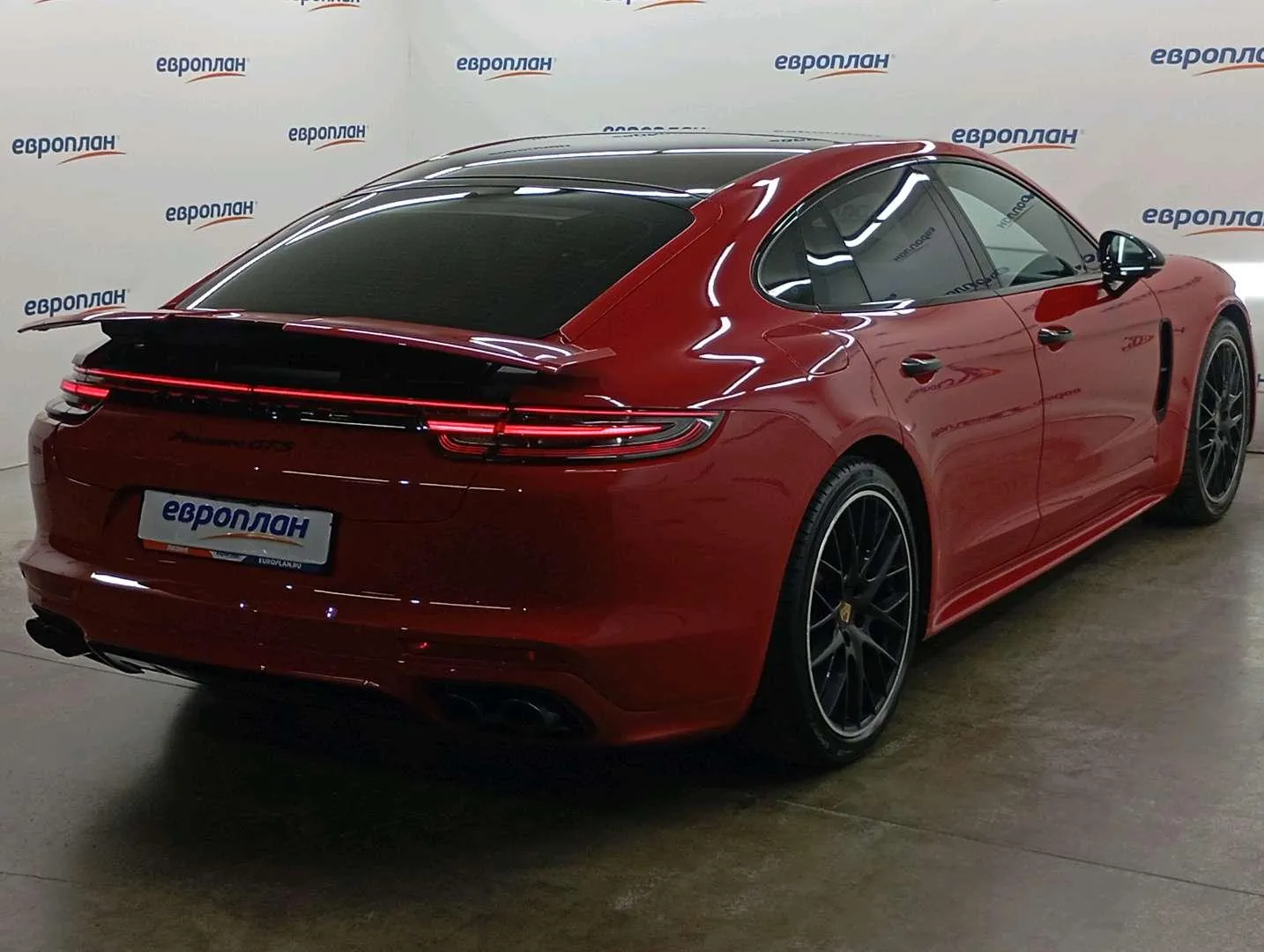 Porsche Panamera 4.0 GTS, фото 3