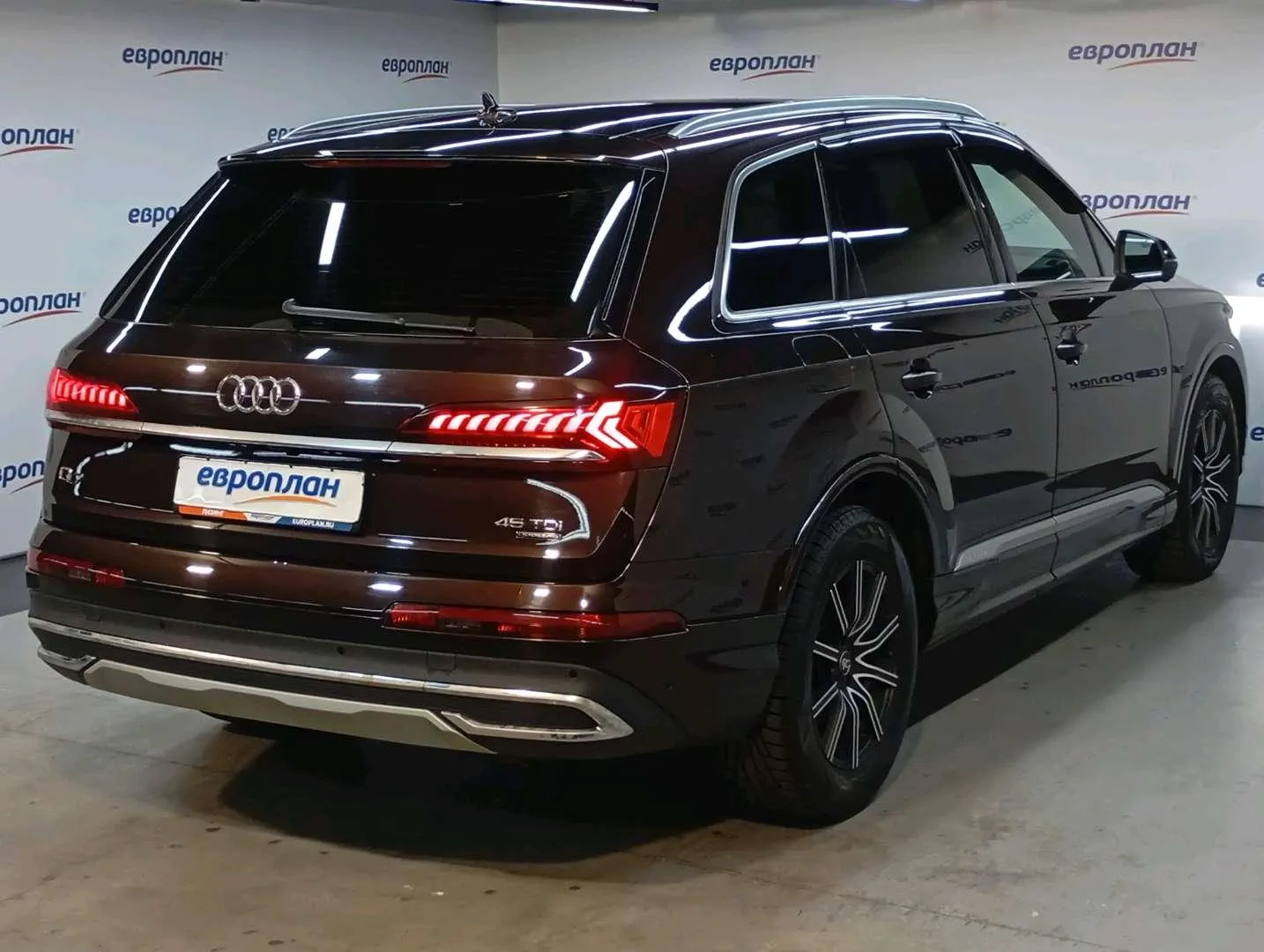 Audi Q7 Эс лайн 45 дизель полный привод АТ, фото 3