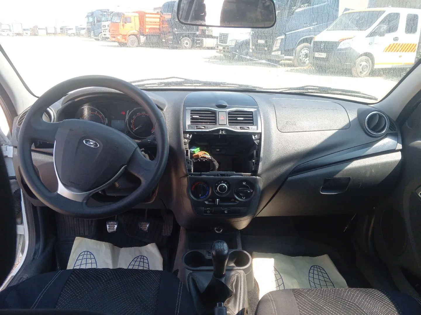 LADA Granta лифтбек, фото 5