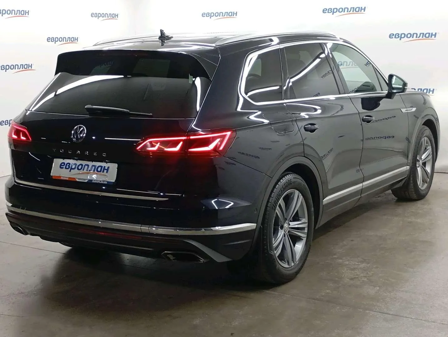 Volkswagen Touareg 2.0 TSI 4WD Exclusive auto, фото 3