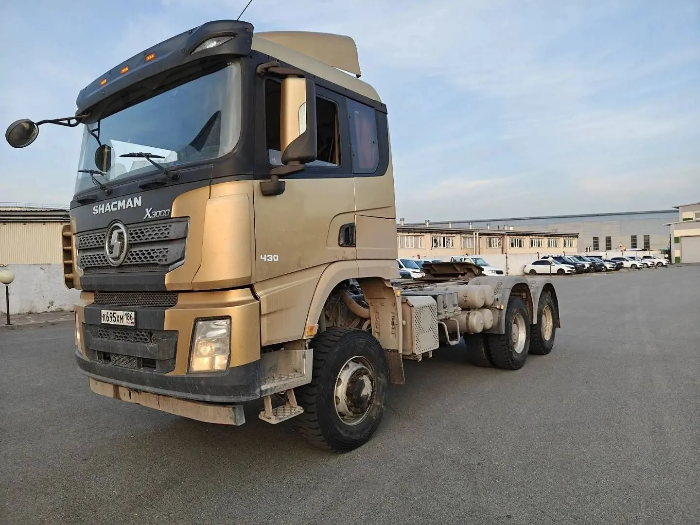 Shacman SX* 6x6 Седельный тягач, фото 2