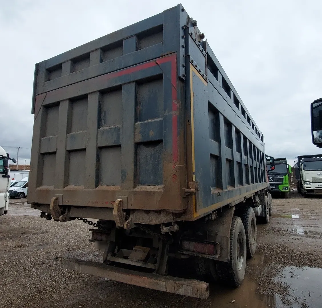 HOWO T5G 8x4 Самосвал, фото 3
