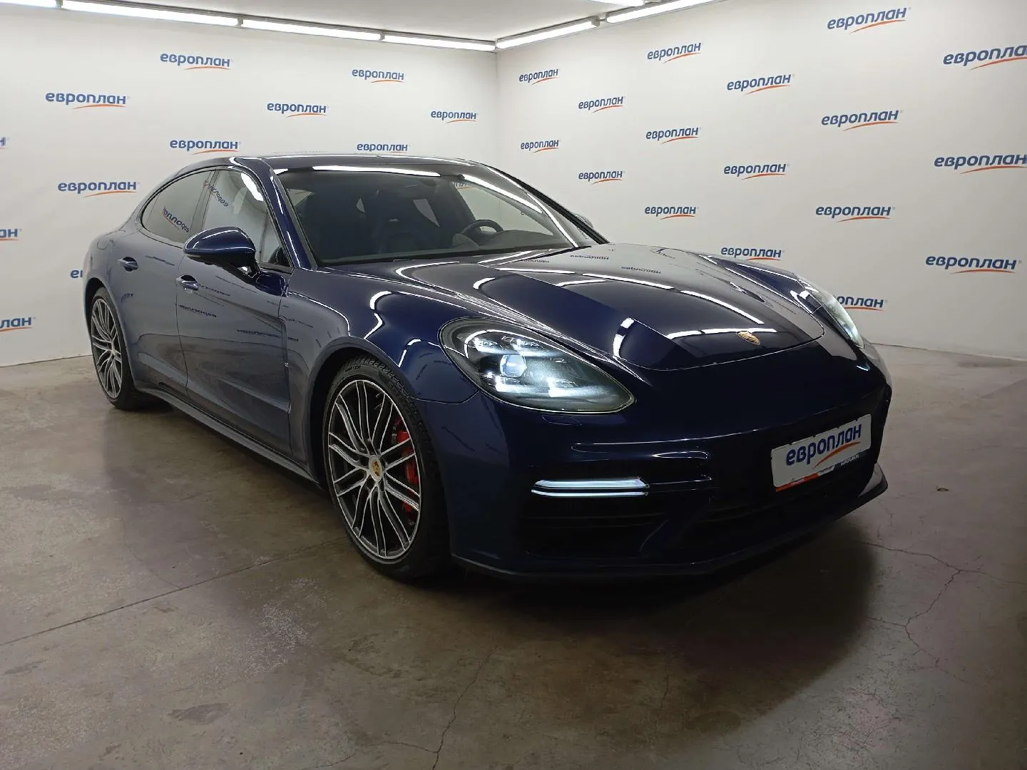 Porsche Panamera 4.0 Turbo Sport Turismo, фото 2
