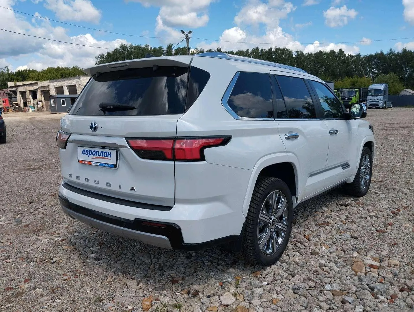 Toyota Sequoia Кэпстоун полный привод В6 гибрид, фото 3