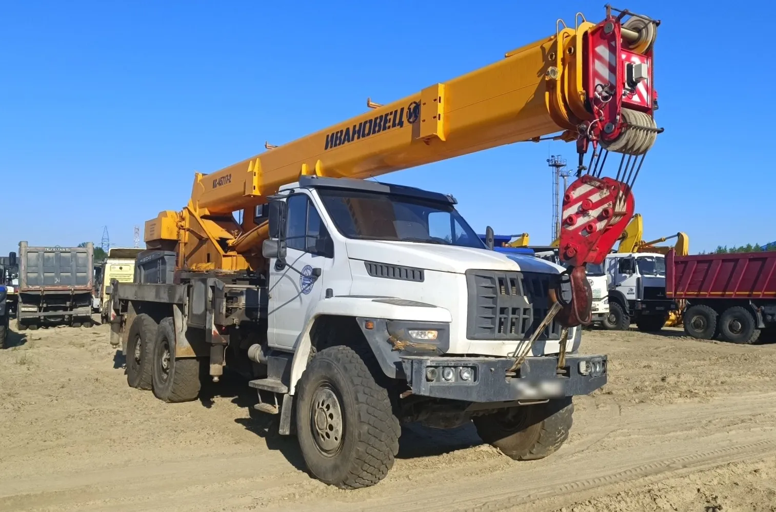 Ивановец КС-45717 на шасси URAL 4320 6x6 Автокран, фото 2