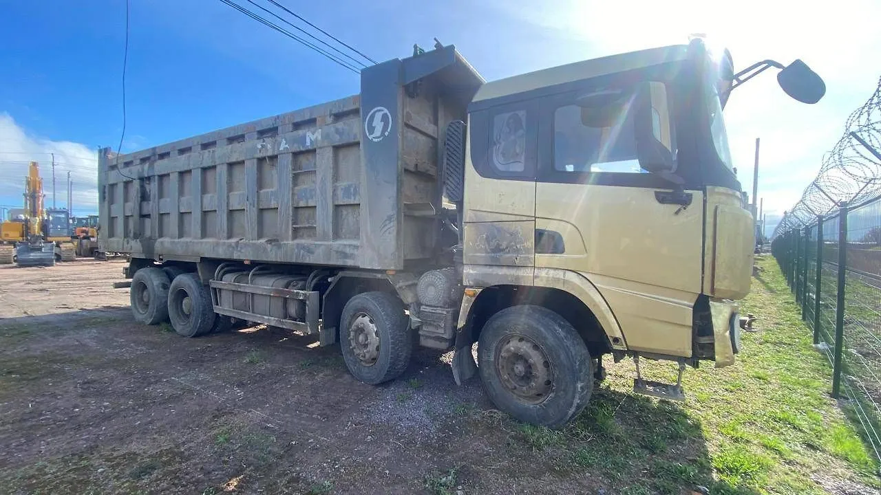 Shacman SX* 8x4 Самосвал, фото 3