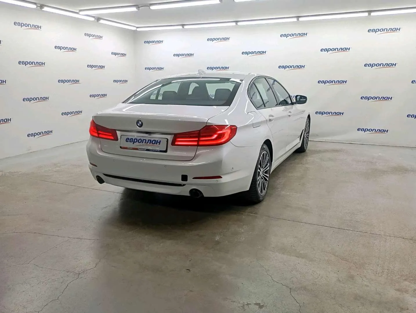 BMW 5 серия 520д, фото 3