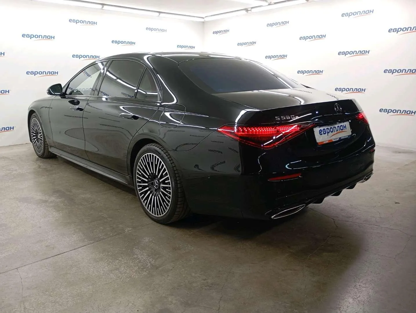 Mercedes-Benz S седан 500 4Matic LIMOUSINE, фото 4