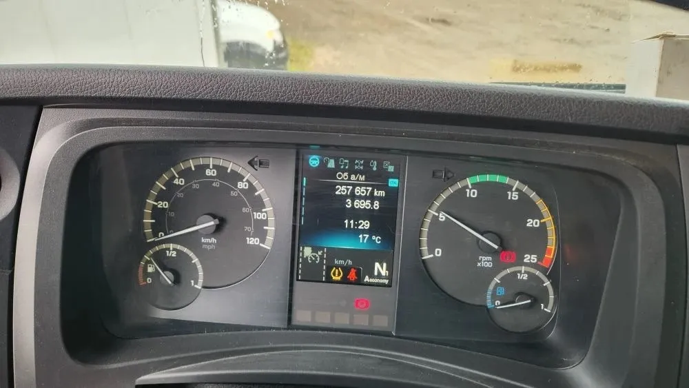 Mercedes-Benz Actros 4x2 Седельный тягач, фото 5