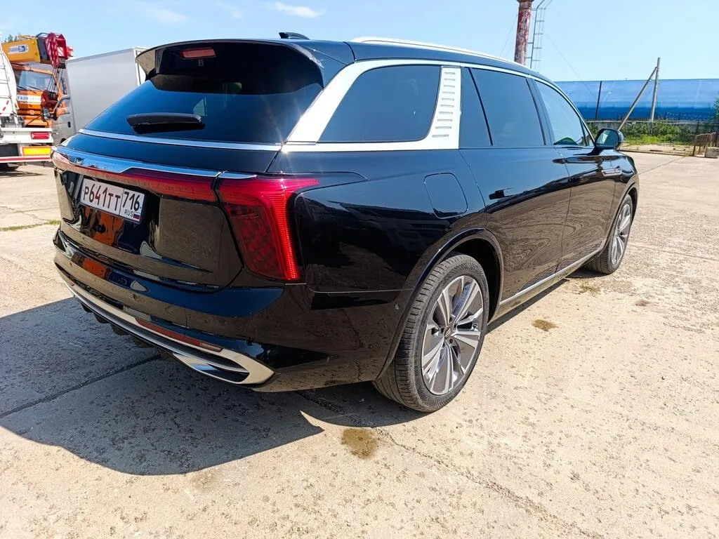 Hongqi E-HS 9, фото 5
