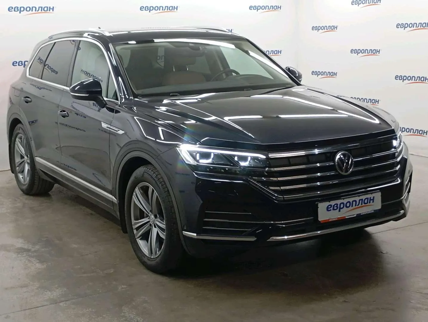Volkswagen Touareg 2.0 TSI 4WD Exclusive auto, фото 2
