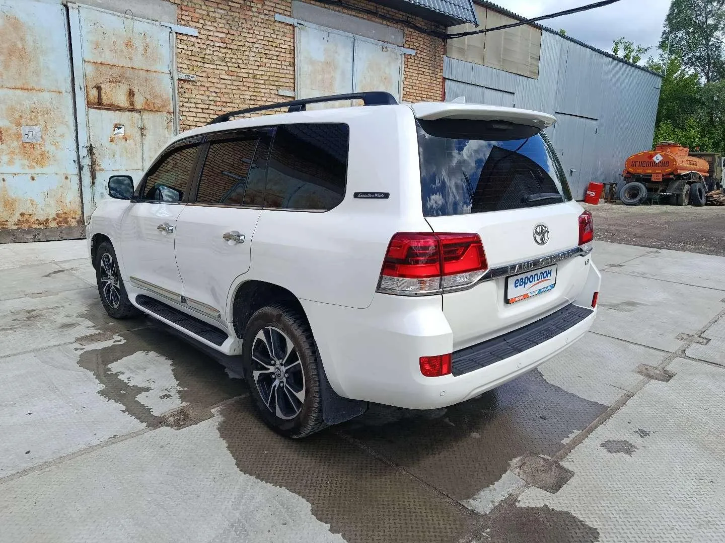 Toyota Land Cruiser 200 4.5 TD V8 Executive Black auto, фото 4