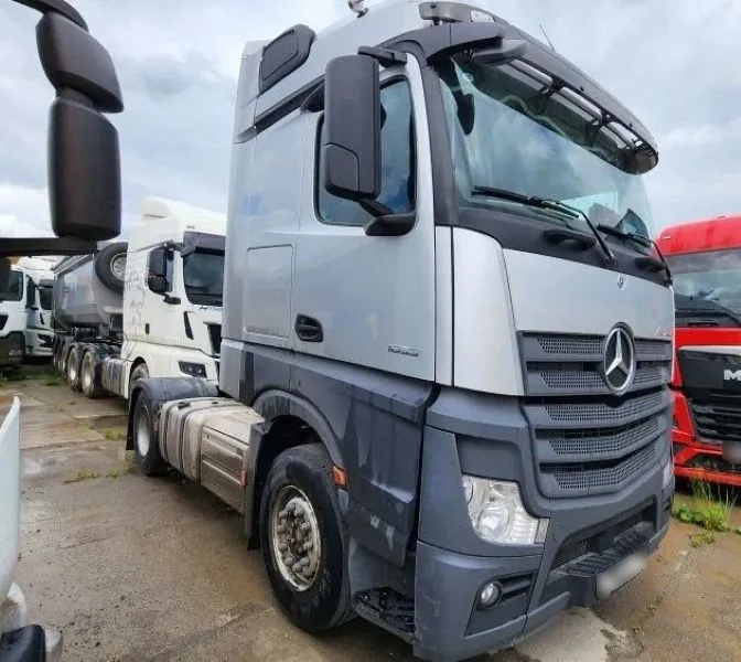 Mercedes-Benz Actros 4x2 Седельный тягач, фото 2