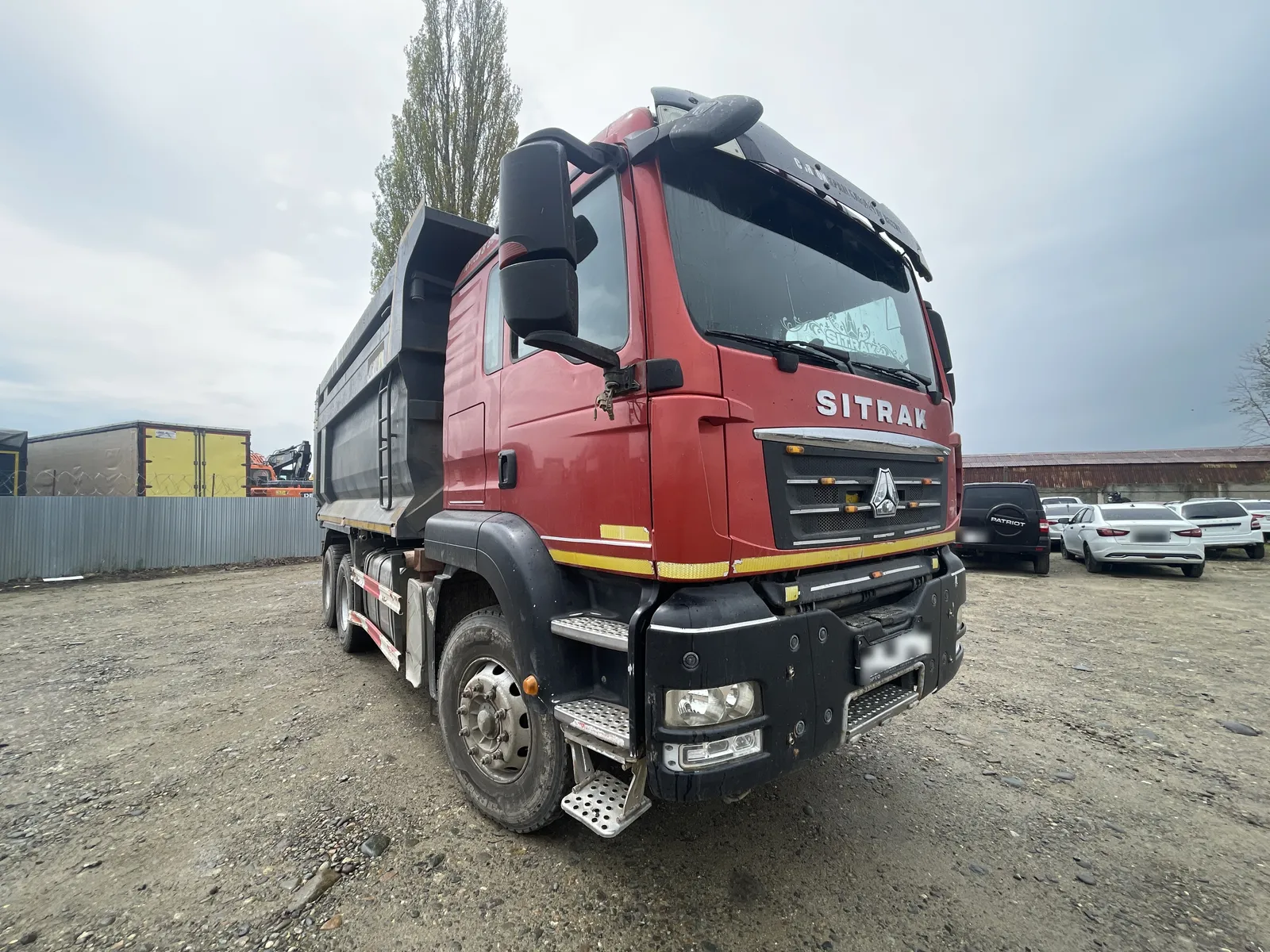 Sitrak C7H 6x4 Самосвал, фото 2