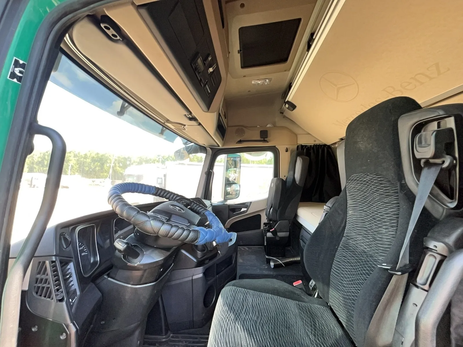 Mercedes-Benz Actros 4x2 Седельный тягач, фото 5