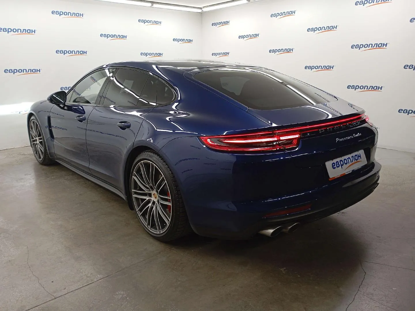 Porsche Panamera 4.0 Turbo Sport Turismo, фото 4