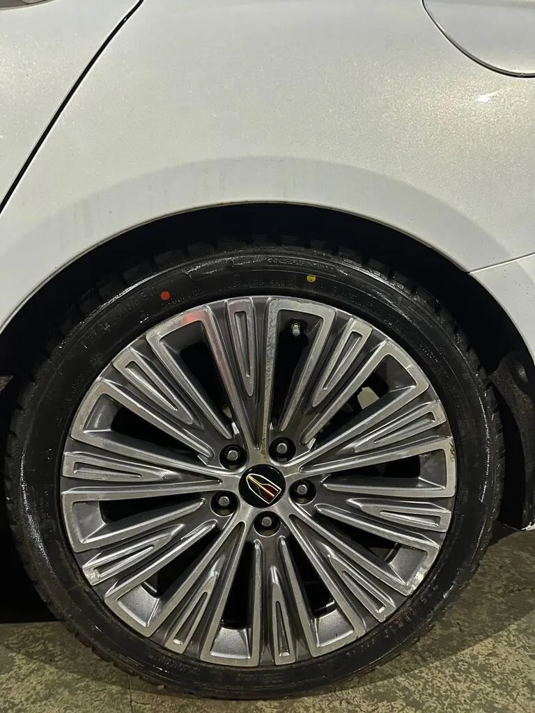 Hongqi H5, фото 4