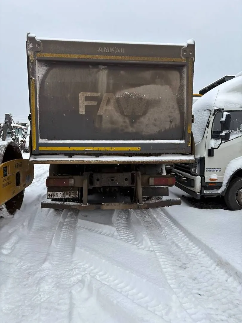 FAW J6 8x4 Самосвал, фото 5