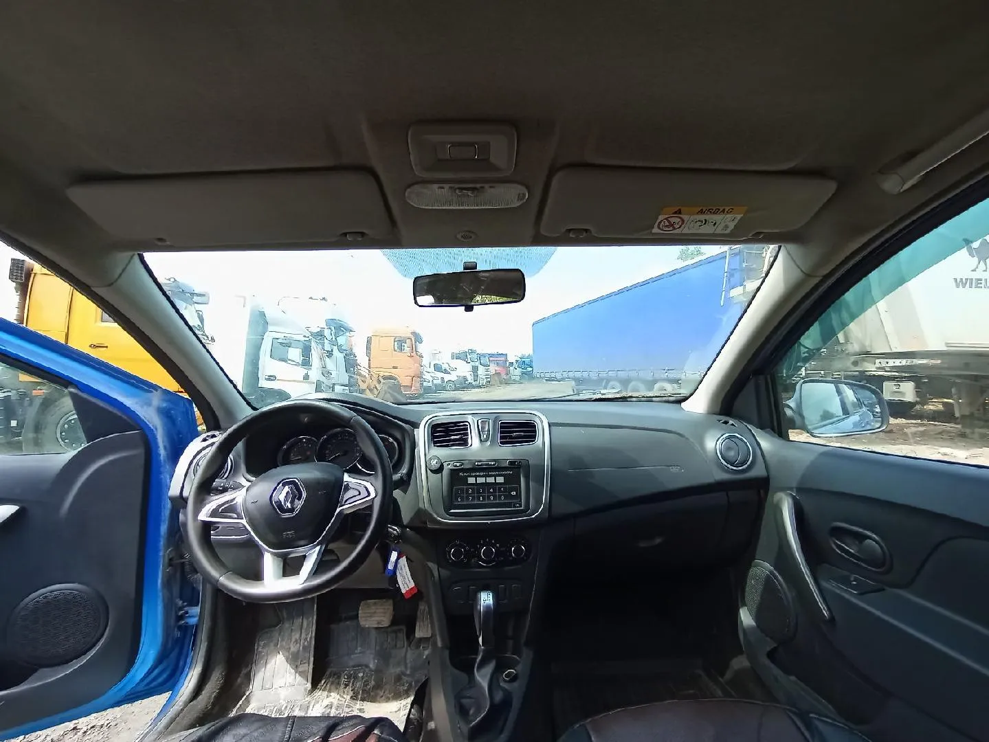Renault Logan Stepway Лайф 1.6 113 л.с. Вариатор, фото 5
