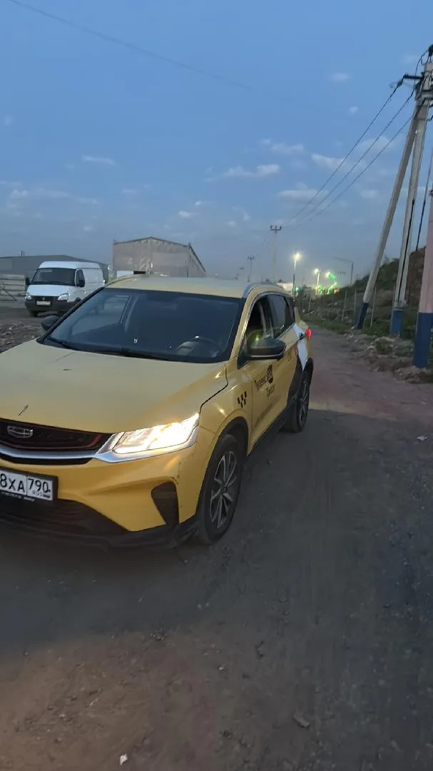 Geely Coolray Комфорт 1.5Т АТ, фото 3
