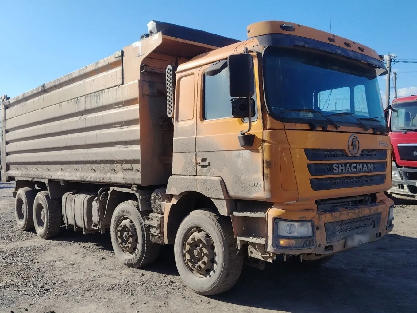 Shacman SX3318DT366 8x4 Самосвал, фото 2