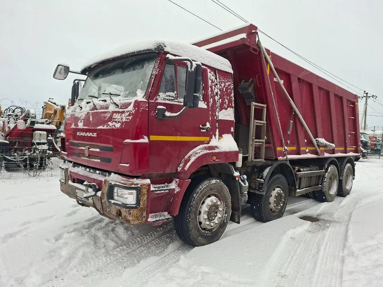 КАМАЗ 65201 8x4 Самосвал, фото 3