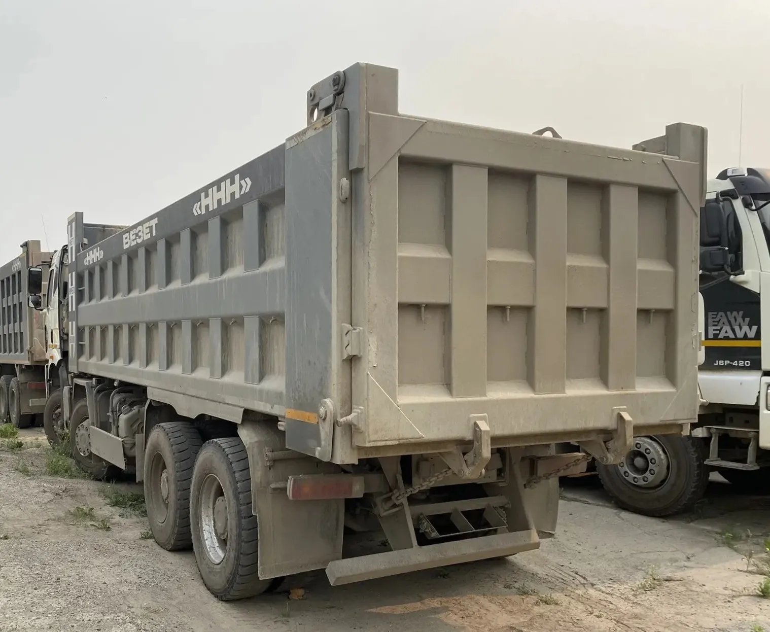FAW J6 8x4 Самосвал, фото 4